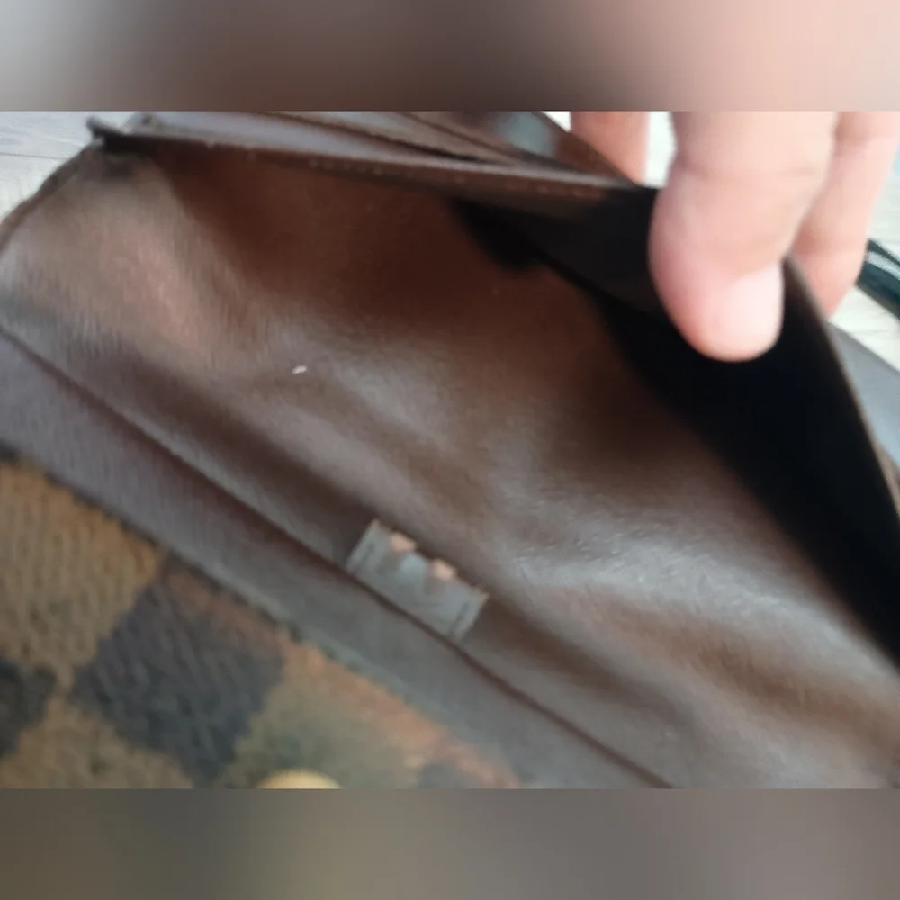 Louis Vuitton Damier Ebene Sarah Wallet
